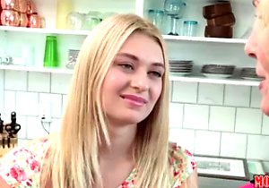 Two blondes showing their crazy fucking skills