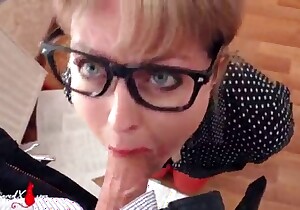 Glasses-wearing nerdy lady chokes on that fat cock